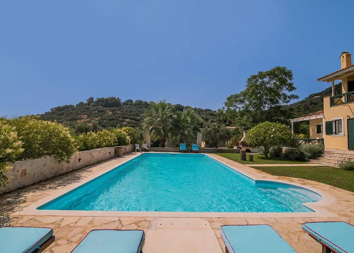 Verdi - Your Family Oasis! Villa *